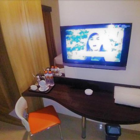 The Waigo Hotel Sorong Eksteriør bilde