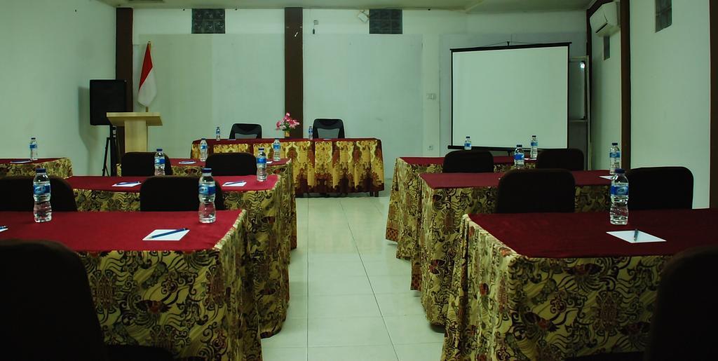 The Waigo Hotel Sorong Eksteriør bilde