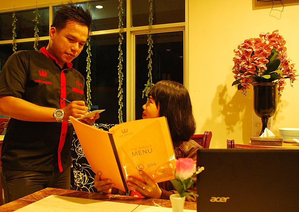 The Waigo Hotel Sorong Eksteriør bilde