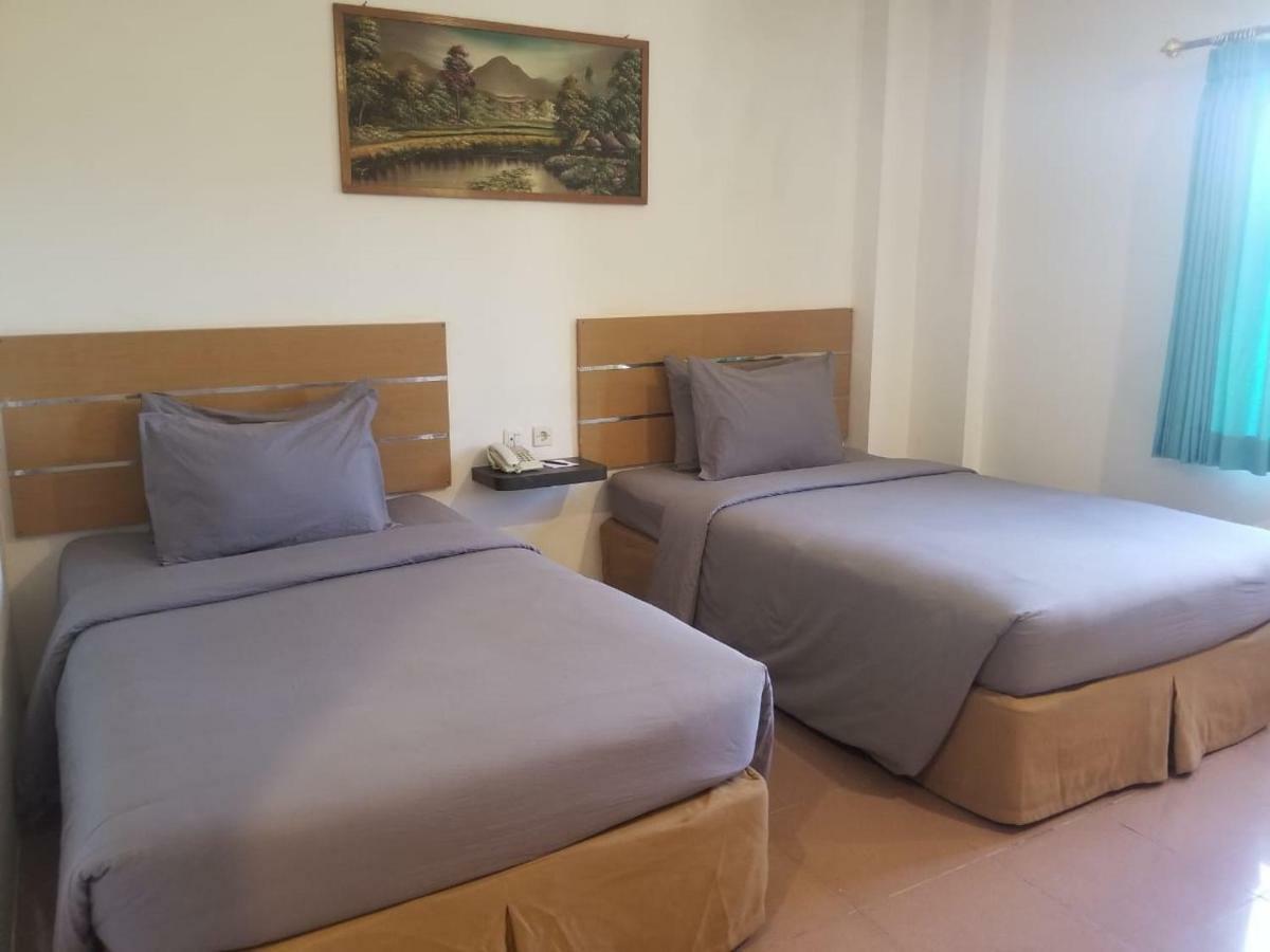 The Waigo Hotel Sorong Eksteriør bilde