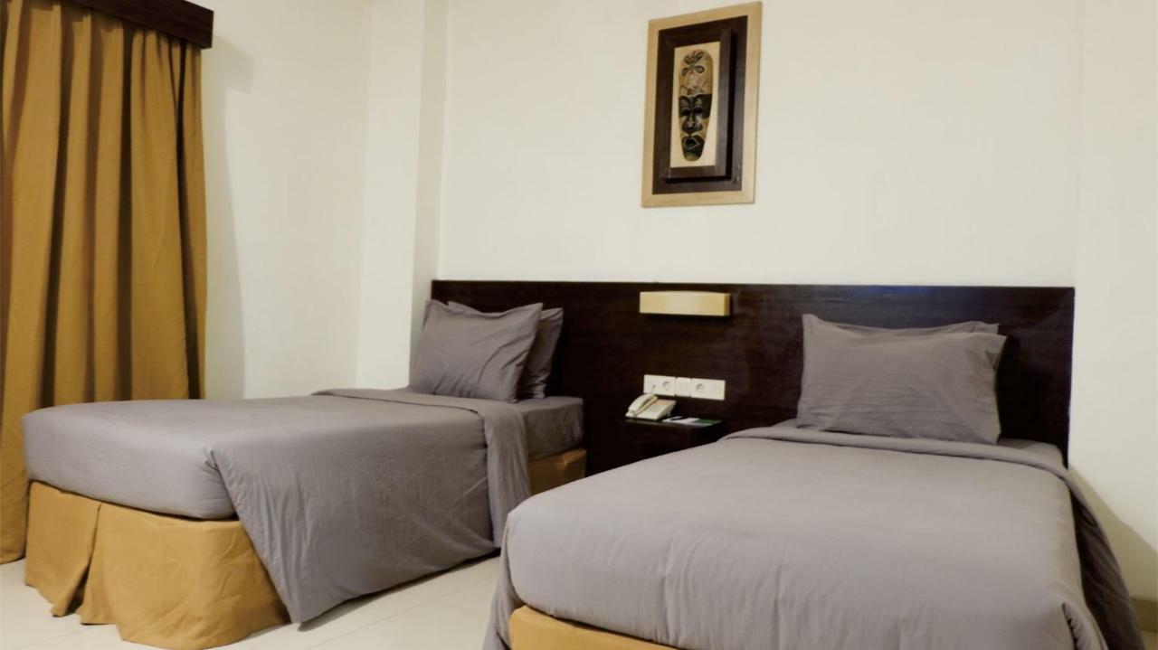 The Waigo Hotel Sorong Eksteriør bilde